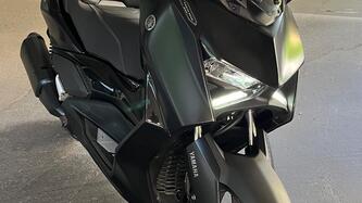 Yamaha X-Max 300 Tech Max (2025) usata