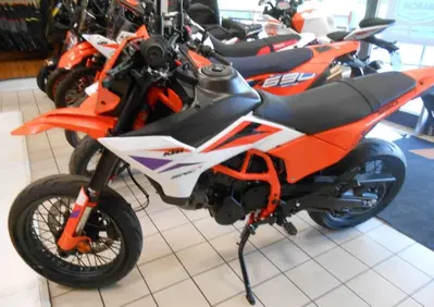 KTM 390 SMC R (2025 - 26) - Annuncio 9821554