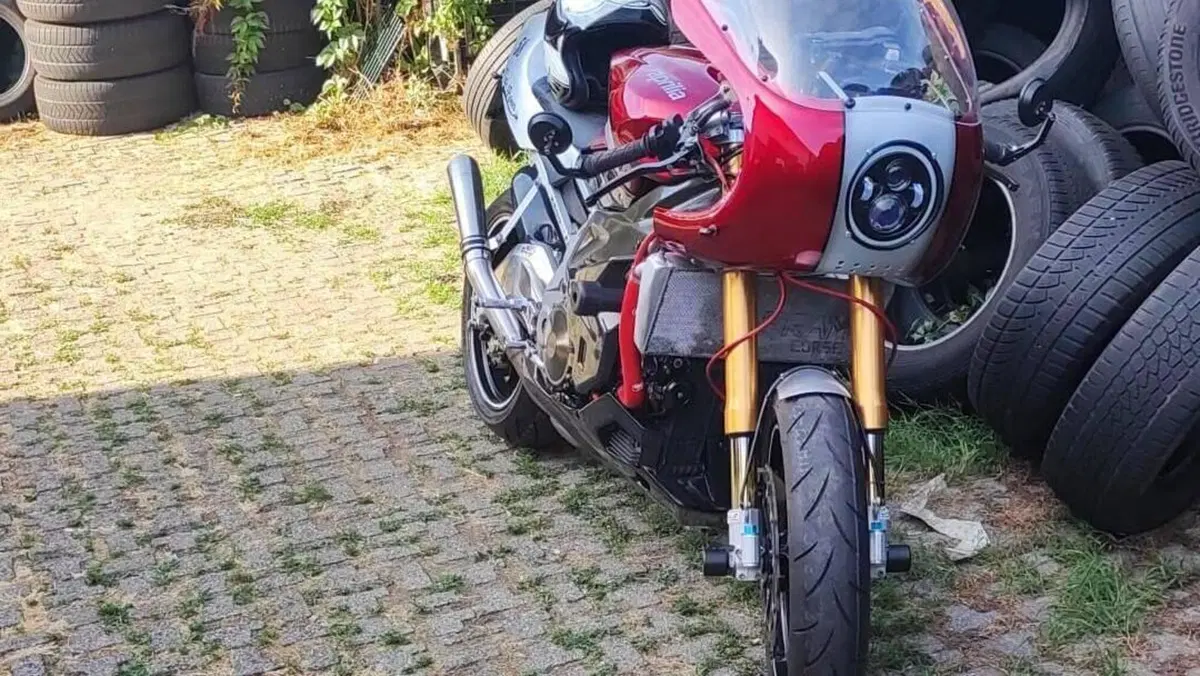 Aprilia Tuono 1000 R (2006 - 10) 