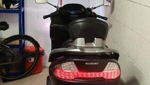 Suzuki Burgman AN 400 Lux (2012 - 16) 