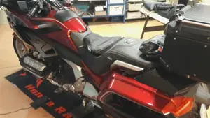 Honda GL 1800 Gold Wing DCT (2020)  (4)