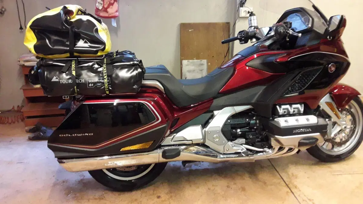 Honda GL 1800 Gold Wing DCT (2020)  (7)