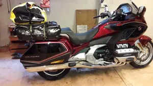 Honda GL 1800 Gold Wing DCT (2020)  (7)