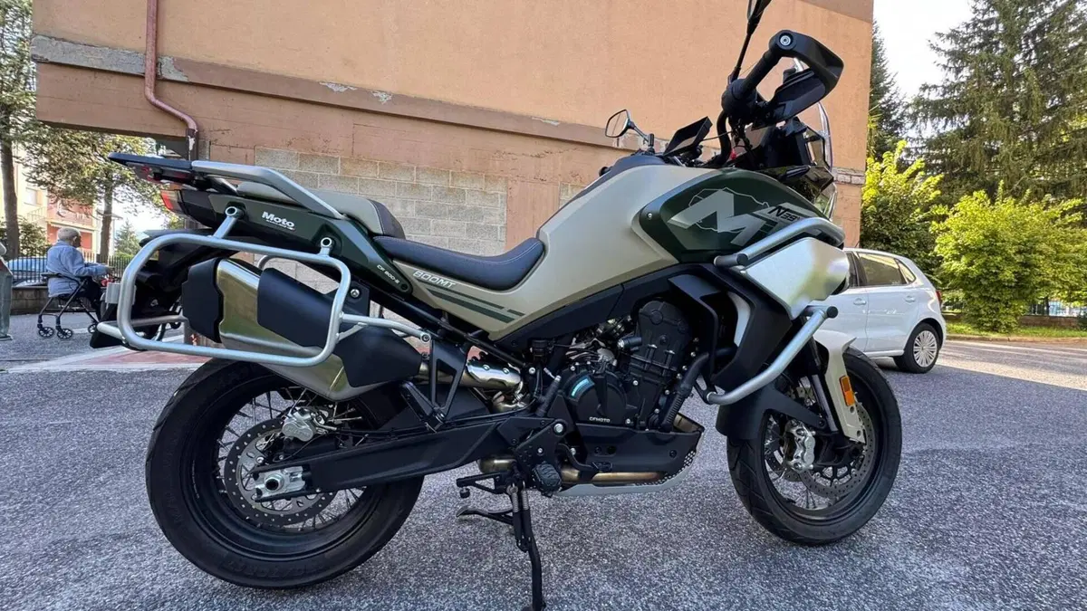 CFMOTO 800MT Limited Edition (2023 - 25)  (2)