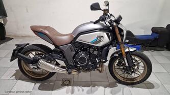 CFMOTO 700CL-X Heritage (2021 - 25)