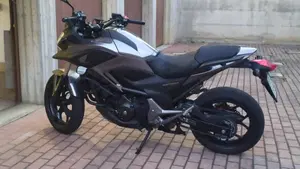 Honda NC 750 X ABS (2014 - 15)  (3)
