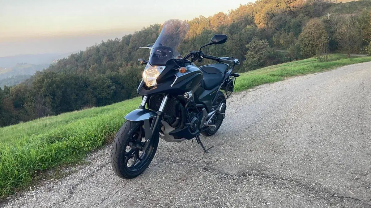 Honda NC 750 X ABS (2014 - 15)  (4)