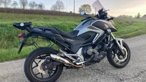Honda NC 750 X ABS (2014 - 15)  (5)