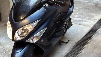Yamaha T-Max 500 White Max (2010 - 11) usata