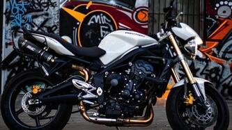 Triumph Street Triple (2007 - 12) usata