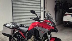 Ducati Multistrada V4 S (2025) 