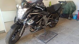 Kawasaki ER-6N (2009 - 11) usata