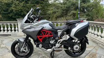 MV Agusta Turismo Veloce 800 (2017 - 2019) usata