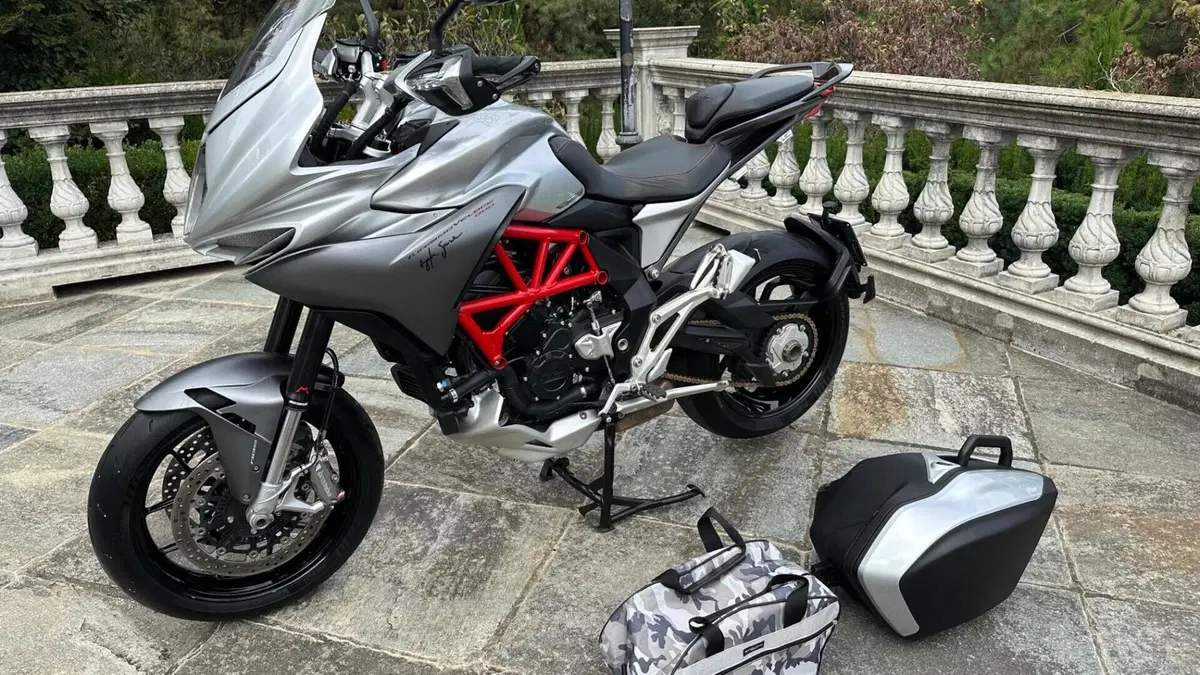 MV Agusta Turismo Veloce 800 (2017 - 2019)  (6)