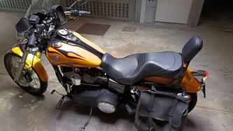 Harley-Davidson 1584 Wide Glide (2007 - 11) - FXDWG usata