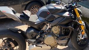 Ducati Streetfighter V4 S (2023 - 24) 