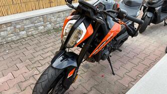 KTM 790 Duke L (2023 - 24)