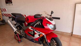 Honda CBR 900 RR Fireblade (2000 - 01) usata