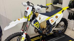 Husqvarna FE 250 (2023) 