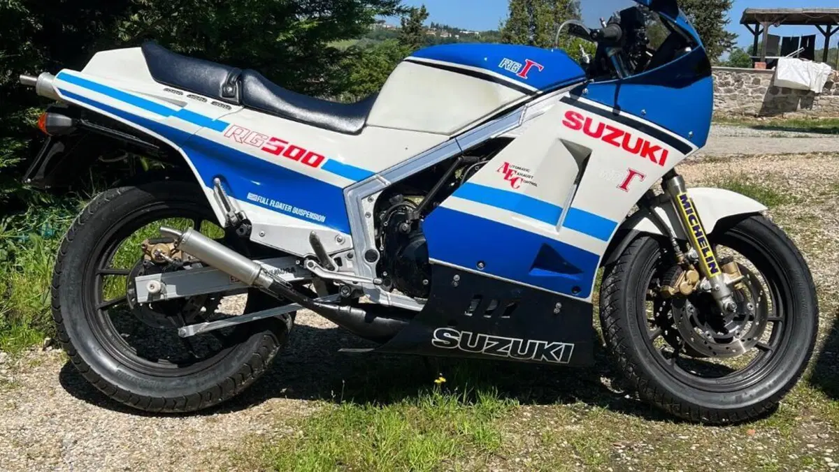 Suzuki   (6)