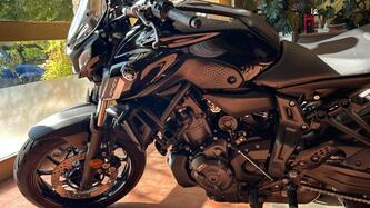 Yamaha MT-07 Pure (2023 - 25)