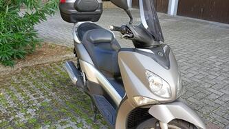 Yamaha X-City 250 (2006 - 16) usata