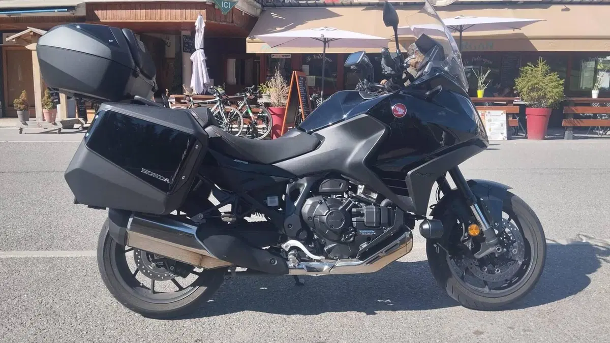 Honda NT 1100 Travel DCT (2022 - 24)  (2)
