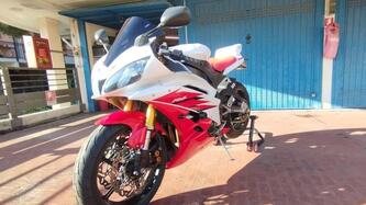 Yamaha YZF R6 (2006 - 07) usata