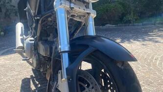 Ducati Monster 620 Dark (2003 - 06) usata