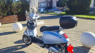 Vespa Primavera 125 Sport (2023 - 25) usata