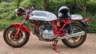 Ducati 900 SS Desmo coppie coniche 1977 epoca