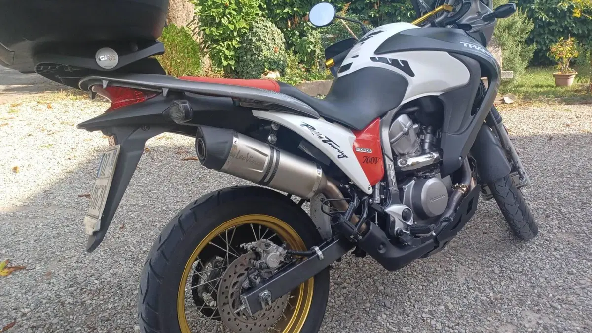 Honda Transalp XL 700 V (2007 - 2013)  (5)