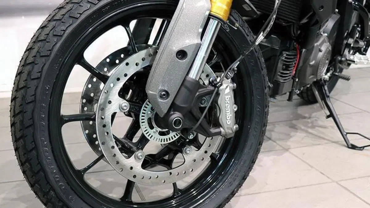Indian FTR 1200 (2019 - 20)  (4)