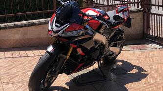 Aprilia Tuono V4 Factory SE-09 SBK (2024) usata