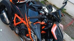 KTM 1290 Super Duke R (2020) 
