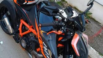 KTM 1290 Super Duke R (2020) usata