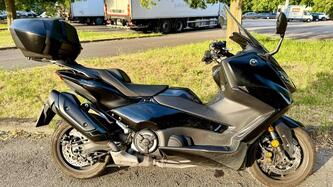 Yamaha T-Max 560 Tech Max (2022 - 24) usata