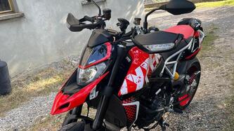 Ducati Hypermotard 950 RVE (2020) usata