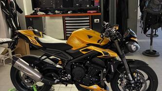 Triumph Street Triple 765 RS (2023 - 25) usata