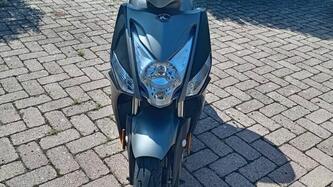Kymco Agility 50 R16 + (2019) usata