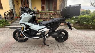 Honda X-ADV 750 DCT (2021 - 24) usata