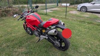 Ducati Monster 696 Plus (2007 - 14) usata