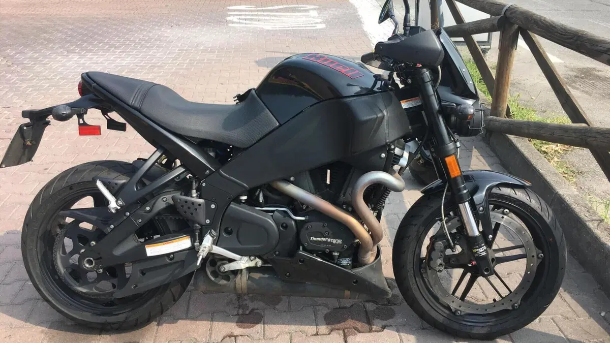 Buell Lightning CityX XB9 SX Total Black (2009 - 11)  (2)