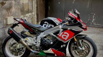 Aprilia RSV4 RF ABS (2015 - 17) usata