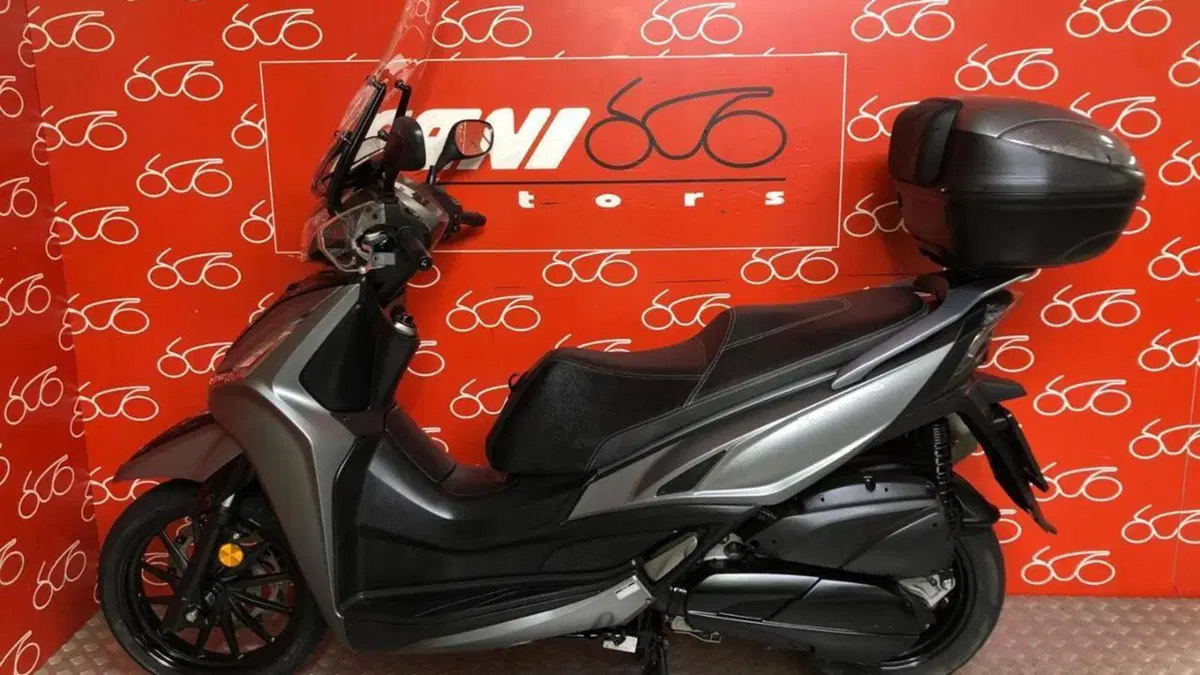 Kymco Agility 300i (2021 - 25)  (3)