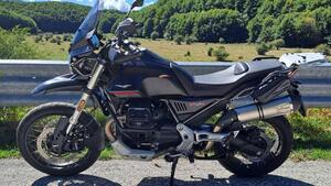 Moto Guzzi V85 TT (2021 - 23) 