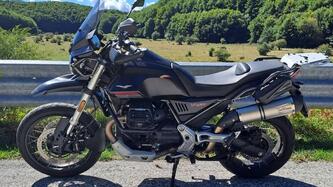 Moto Guzzi V85 TT (2021 - 23)