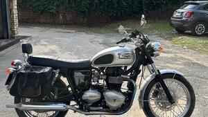 Triumph Bonneville 800 (2002 - 07) 
