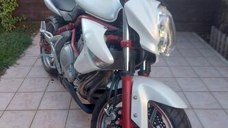 Kawasaki ER-6N (2006 - 09) usata