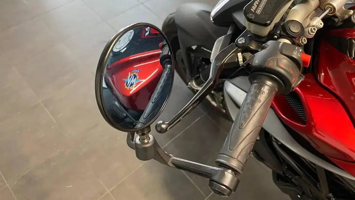MV Agusta Brutale 800 RR (2017 - 20)  (6)